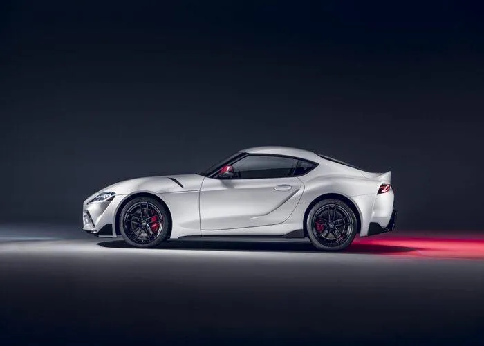 Toyota GR Supra 2027: Efsane Yeniden Doğuyor — Bu Sefer Tamamen Toyota Toyota GR Supra 2027: Efsane Yeniden Doğuyor — Bu Sefer Tamamen Toyota