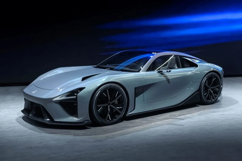 Çığlık Atan V10'a Veda: Efsanevi Süper Otomobil Lexus LFA Tamamen Elektrikli Olarak Geri Dönüyor! Çığlık Atan V10'a Veda: Efsanevi Süper Otomobil Lexus LFA Tamamen Elektrikli Olarak Geri Dönüyor!