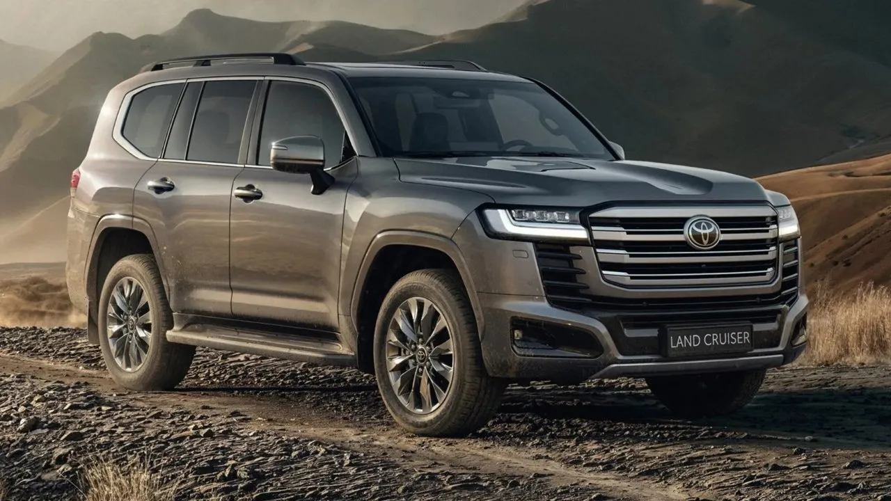 Toyota Tarihinin En Güçlü SUV'si: 457 Beygirlik Yeni Land Cruiser Hibrit Tanıtıldı! Toyota Tarihinin En Güçlü SUV'si: 457 Beygirlik Yeni Land Cruiser Hibrit Tanıtıldı!