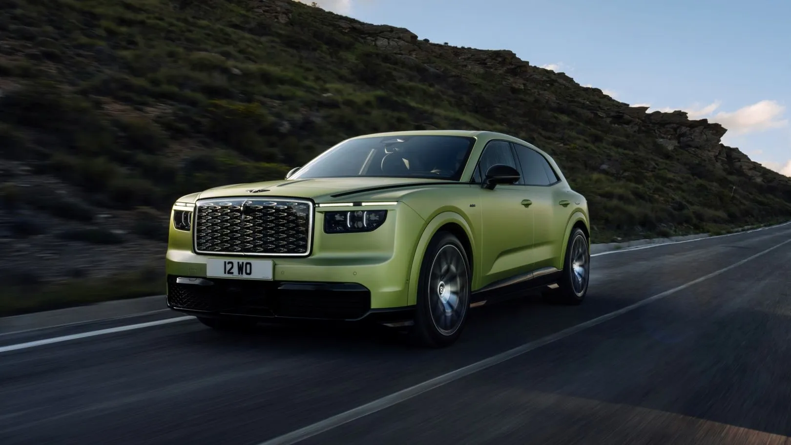Lüks Mobilitede Elektrikli Dönüşüm: Bentley Torcal Resmi Olarak Tanıtıldı! Lüks Mobilitede Elektrikli Dönüşüm: Bentley Torcal Resmi Olarak Tanıtıldı!