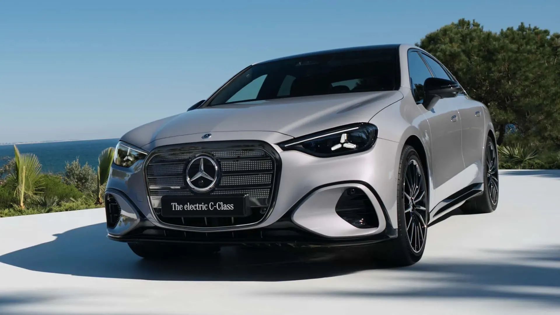 Premium Sedan Segmentinde Yeni Dönem: Yeni Mercedes-Benz C-Serisi Fiyatı Açıklandı! Premium Sedan Segmentinde Yeni Dönem: Yeni Mercedes-Benz C-Serisi Fiyatı Açıklandı!