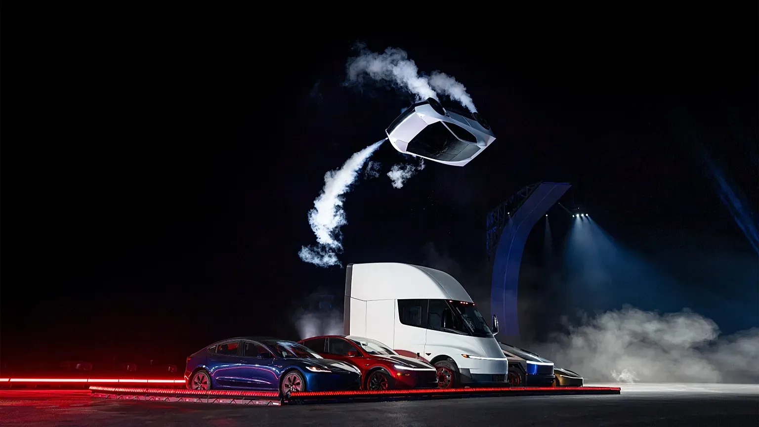Bilim Kurgu Gerçek Oldu: SpaceX Teknolojili "Uçan" Yeni Tesla Roadster Tanıtıldı! Bilim Kurgu Gerçek Oldu: SpaceX Teknolojili "Uçan" Yeni Tesla Roadster Tanıtıldı!