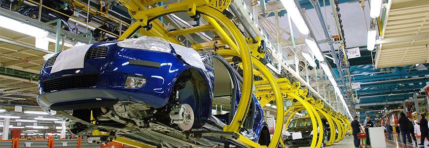 İhracatta büyük pay otomotiv sektörünün oldu. İhracatta büyük pay otomotiv sektörünün oldu.