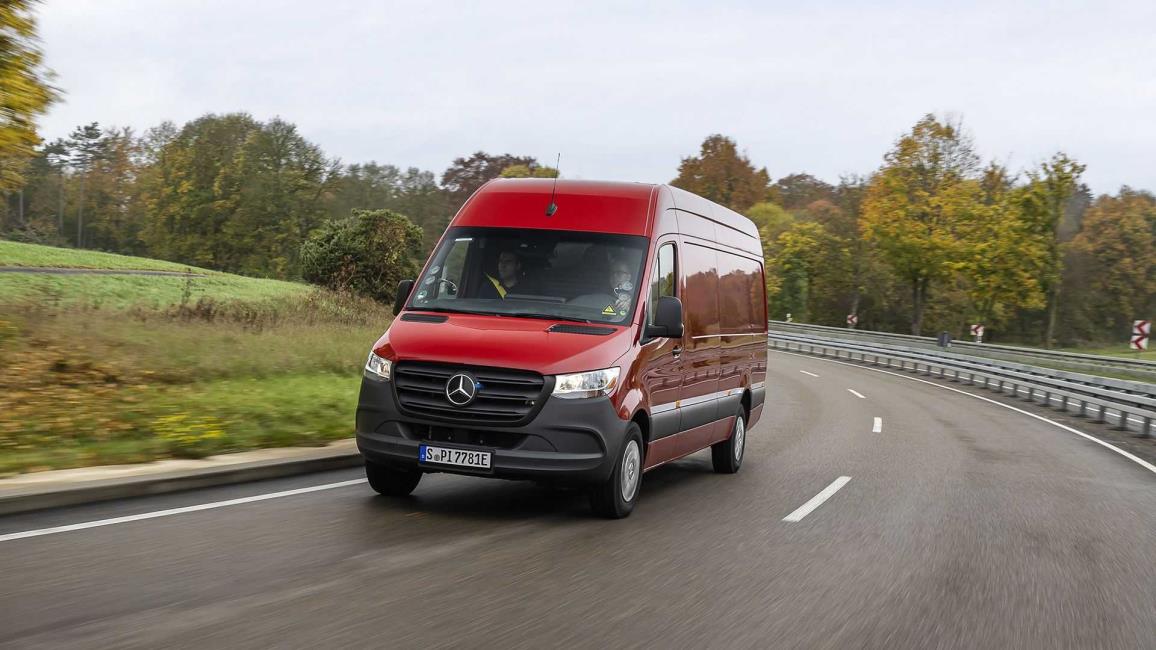 Mercedes-Benz eSprinter, Tek Şarjla 475 KM Yol Kat Etti Mercedes-Benz eSprinter, Tek Şarjla 475 KM Yol Kat Etti