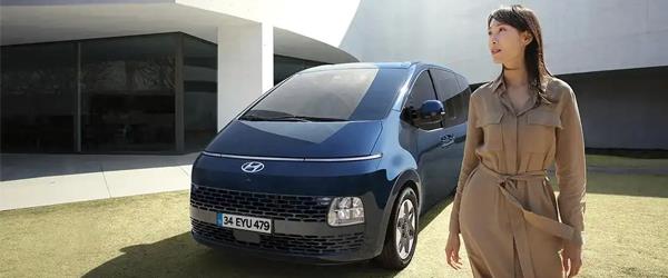 Hyundai STARIA’nın 4x4 Versiyonu Türkiye’de Satışa Sunuldu Hyundai STARIA’nın 4x4 Versiyonu Türkiye’de Satışa Sunuldu