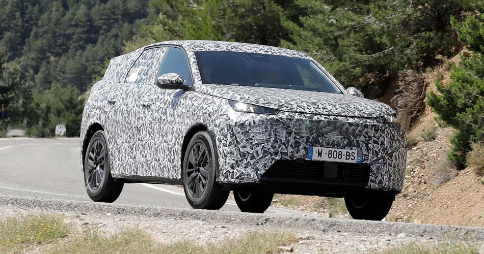 Yeni Peugeot 3008 Casus Kameralara Poz Verdi Yeni Peugeot 3008 Casus Kameralara Poz Verdi