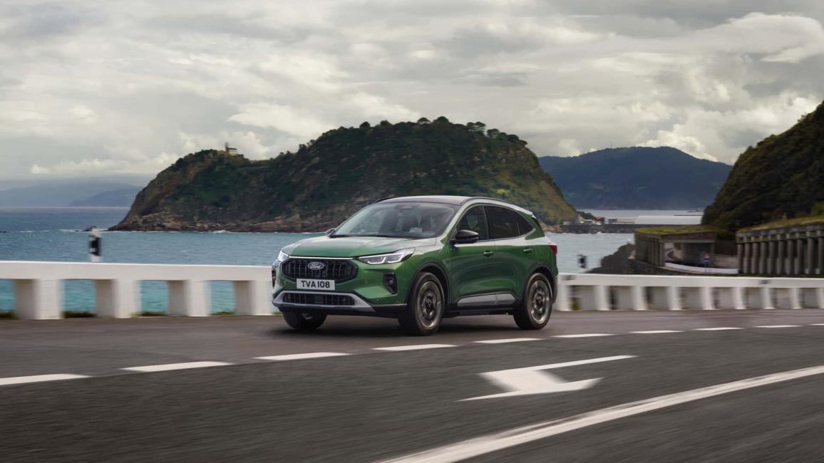 Ford Kuga Makyajlı Yeni Tarzı ve Teknolojileri İle Tanıtıldı Ford Kuga Makyajlı Yeni Tarzı ve Teknolojileri İle Tanıtıldı