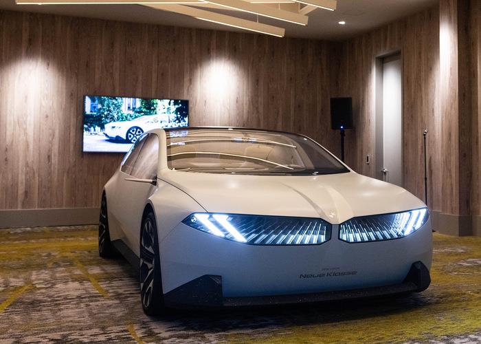BMW Gerilimi 2 Katına Çıkarıyor BMW Gerilimi 2 Katına Çıkarıyor