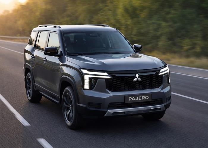 Pajero Geri Geliyor Pajero Geri Geliyor