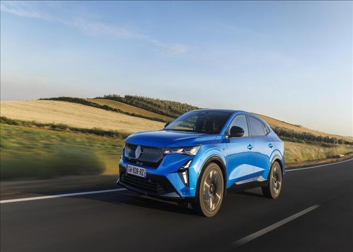 Renault Rafale 2026: Fransız Şıklığı Yüksek Performansla Buluşuyor — SUV Coupe Dünyasında Yeni Bir Soluk Renault Rafale 2026: Fransız Şıklığı Yüksek Performansla Buluşuyor — SUV Coupe Dünyasında Yeni Bir Soluk