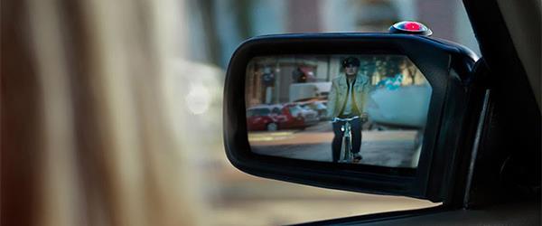 Life Sticker Kör Nokta Uyarı Sistemi Gibi Çalışarak Motosikletçilerin Hayatını Kurtaracak Life Sticker Kör Nokta Uyarı Sistemi Gibi Çalışarak Motosikletçilerin Hayatını Kurtaracak