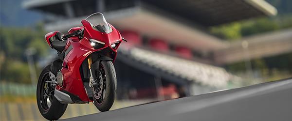 Yeni Ducati Panigale V4 ! Yeni Ducati Panigale V4 !