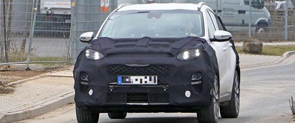 Yenilenen Kia Sportage Makyajlanırken görünütülendi! Yenilenen Kia Sportage Makyajlanırken görünütülendi!
