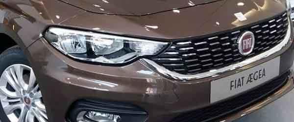 Yeni Fiat Egea Yılın Otomobili Ödülünü Aldı Yeni Fiat Egea Yılın Otomobili Ödülünü Aldı
