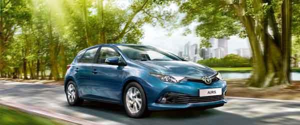 Toyota Auris 2015 Kaçırılmayacak İndirim Fırsatları İle Geliyor Toyota Auris 2015 Kaçırılmayacak İndirim Fırsatları İle Geliyor
