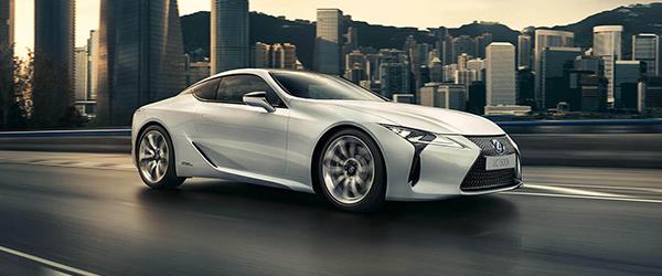 Lexus’un LC 500 Süper Coupe Modeli Türkiye’de Lexus’un LC 500 Süper Coupe Modeli Türkiye’de