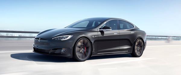 Tesla Model S’e 50 Beygirlik Yazılım Güncellemesi! Tesla Model S’e 50 Beygirlik Yazılım Güncellemesi!