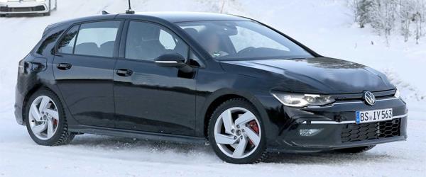 Volkswagen Golf GTI Kamuflajsız Görüntülendi Volkswagen Golf GTI Kamuflajsız Görüntülendi