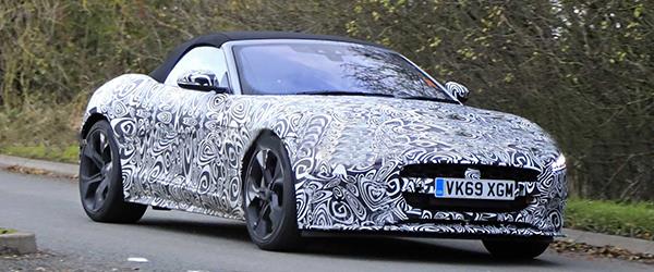 Makyajlı Jaguar F-Type'ın tanıtım tarihi belli oldu Makyajlı Jaguar F-Type'ın tanıtım tarihi belli oldu