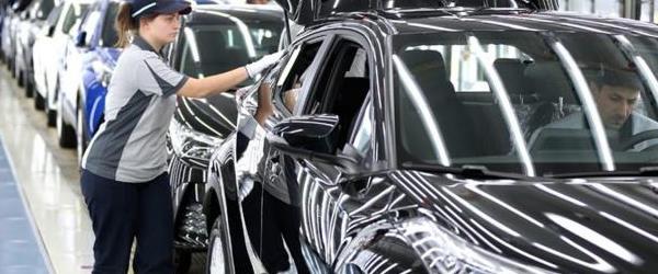 Otomotiv Sektöründe Tüm Zamanların En Yüksek İkinci İhracatı Yolda Otomotiv Sektöründe Tüm Zamanların En Yüksek İkinci İhracatı Yolda