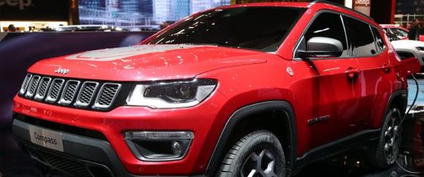 Jeep İmzalı Hibrit Modeller CES 2020 Boy Gösteriyor Jeep İmzalı Hibrit Modeller CES 2020 Boy Gösteriyor