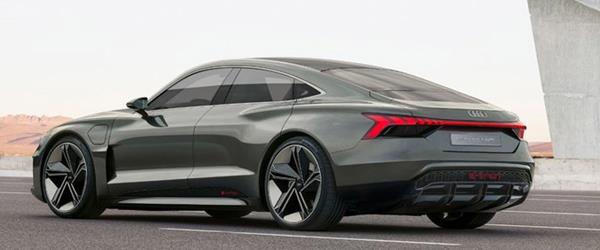 2020 Audi E-Tron GT İlk Kez Görüntülendi 2020 Audi E-Tron GT İlk Kez Görüntülendi