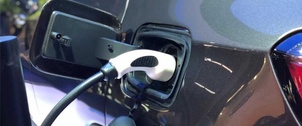 Jeep'te Hbiritten Sonraki Adım %100 Elektrik Jeep'te Hbiritten Sonraki Adım %100 Elektrik