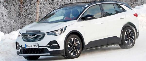 Volkswagen Grandland X Prototipi İle Yakalandı Volkswagen Grandland X Prototipi İle Yakalandı