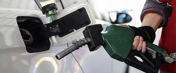 Araç Sahipleri Dikkat Benzine Zam Geliyor