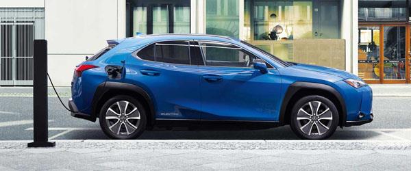 Lexus UX 300e Garantisiyle de Dikkatleri Üzerine Çekecek Lexus UX 300e Garantisiyle de Dikkatleri Üzerine Çekecek