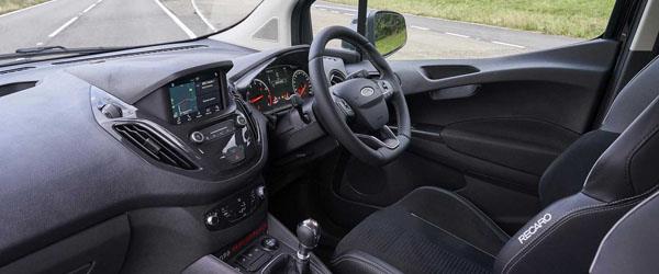 Ford'un İlginç Transit Courier ST Projesi Ford'un İlginç Transit Courier ST Projesi