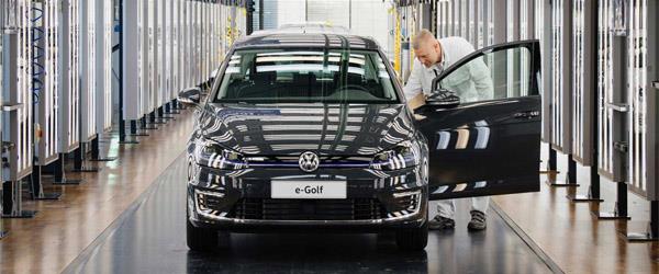 Volkswagen e-Golf Emekli Oluyor Volkswagen e-Golf Emekli Oluyor