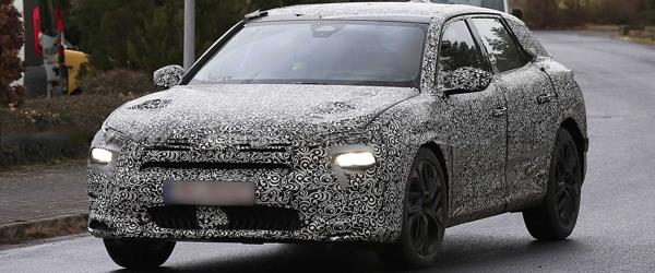 Yeni Citroen C5 Bambaşka Bir Tasarımla Ortaya Çıktı Yeni Citroen C5 Bambaşka Bir Tasarımla Ortaya Çıktı