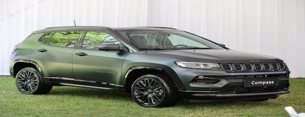 Yenilenen Jeep Compass Görselleri Geldi! Yenilenen Jeep Compass Görselleri Geldi!