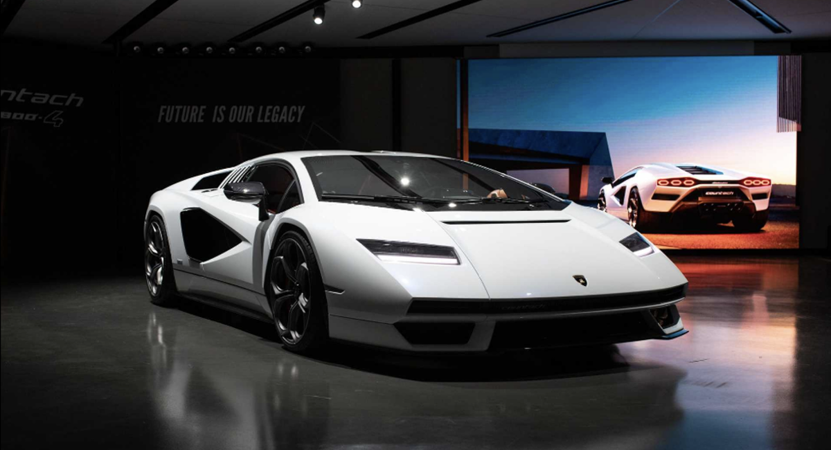 Lamborghini Countach Yeni Modeli Kameralara Yakalandı Lamborghini Countach Yeni Modeli Kameralara Yakalandı