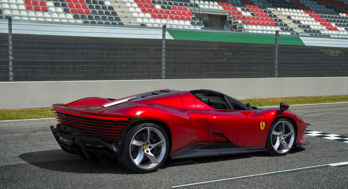 Ferrari, Daytona SP3 Modelinin Tamamı Satıldı! Ferrari, Daytona SP3 Modelinin Tamamı Satıldı!