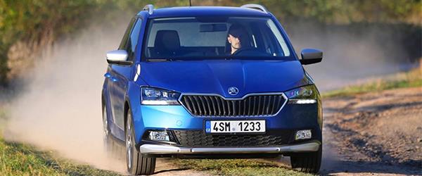 Skoda Fabia Sedan Gövdesiyle Geri Dönüyor Skoda Fabia Sedan Gövdesiyle Geri Dönüyor