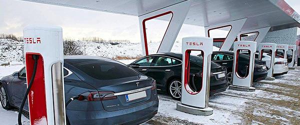 Tesla Türkiye’nin 10 İlinde Hızlı Şarj İstasyonu Kuruyor