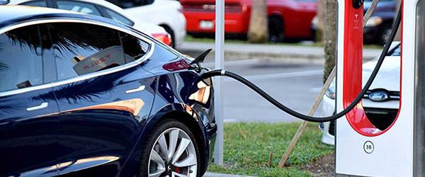 Avrupa Otomobil Pazarında Elektrikli Ve Hibrit Etkisi Avrupa Otomobil Pazarında Elektrikli Ve Hibrit Etkisi